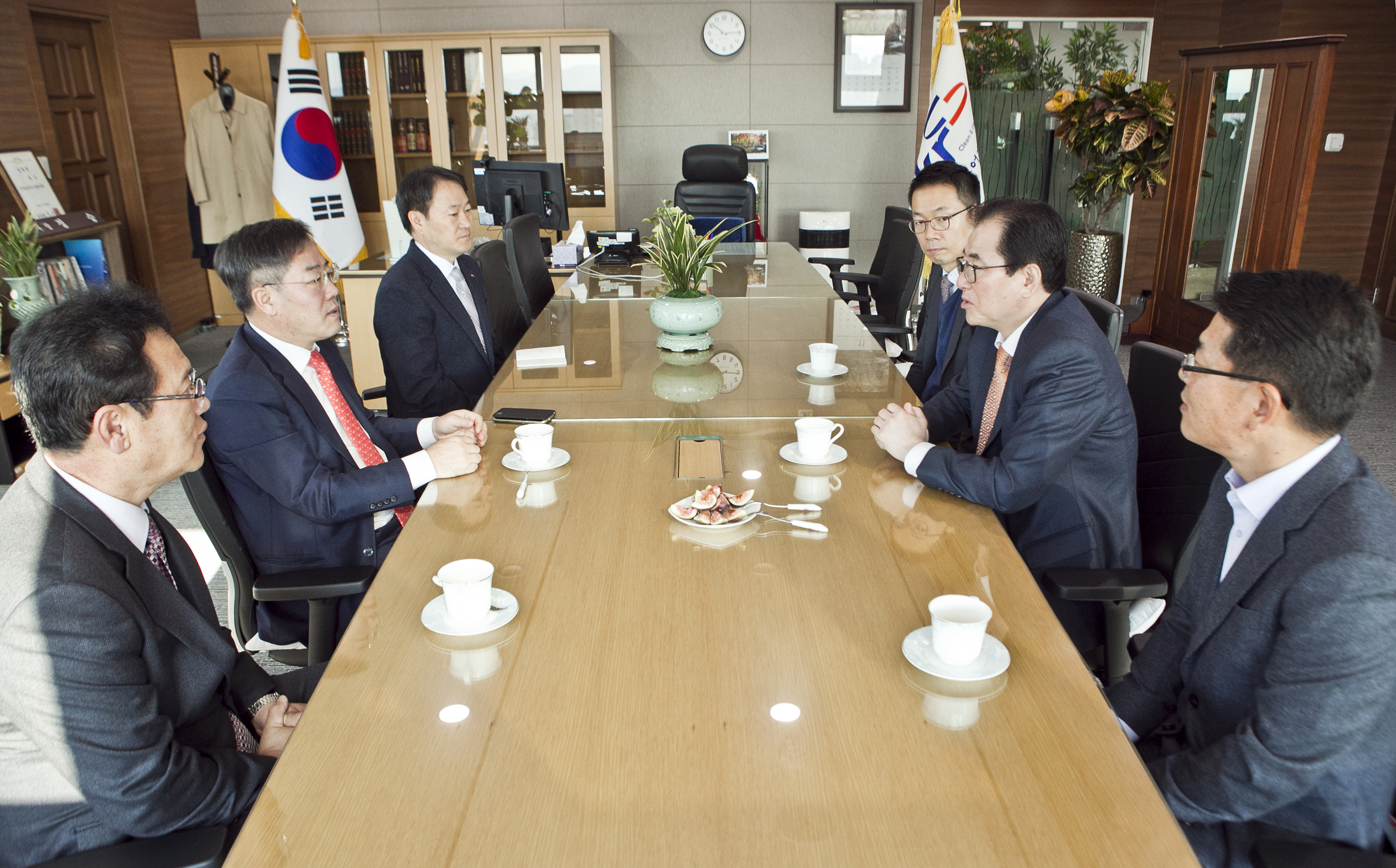 신우철 완도군수 공사 방문